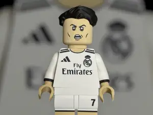 CRISTIANO RONALDO JUMBO 8 1/4" TALL