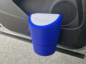 Car Trash Can