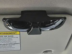 Easy clip sunglass holder for sun visor