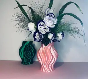 Flower vase