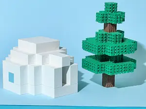 Minecraft Igloo and spruce tree