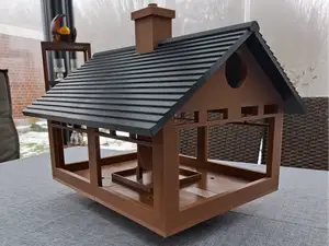 Vogelfutterhaus