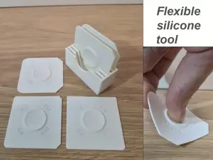 Felxible silicone and putty corner spreading tool