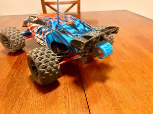1/16 E-Revo Wheelie Bar with TPU Wheel