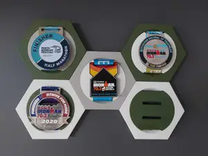 Medal mount