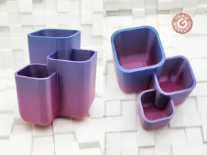 Overlapping Pen Cup