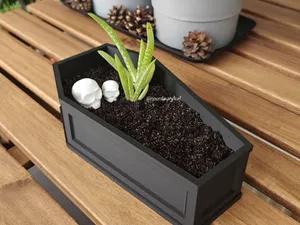 Coffin pot with drainage & tray