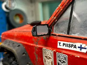 Side mirrors RC Jeep Cherokee Comanche hard body