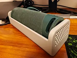 Speaker stand