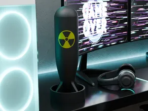 Nuclear Desk Bomb – The Mini Apocalypse!