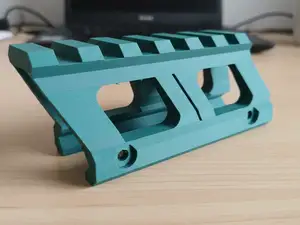 Picatinny 20mm light riser