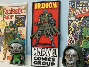 Dr Doom Marvel Corner Box - Comic decoration