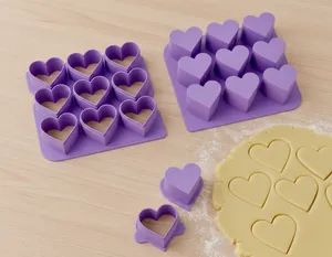 9-in-1 Heart Cookie Cutter and Cake Pop Mold Set