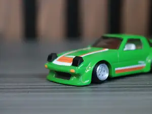 feux avant escamotable mazda rx7 hotwheels 1/64