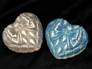 Silk heart-shaped bow storage box 丝绸爱心蝴蝶结收纳盒