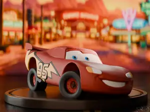 Cars Pixar Lightning McQueen Collectible Figurine