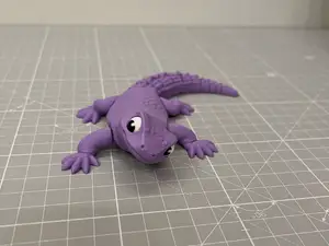 Articulated Lizard with movable eyes (uromastyx)
