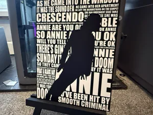 Smooth Criminal – Michael Jackson Lyric HueForge