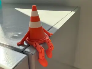 Articulated traffic cone buddy