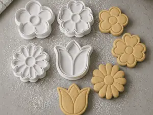 Flower Cookie Cutters + Stamp kit