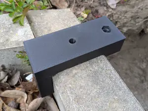 Curbstone Alignment Bracket for Concrete Formwork