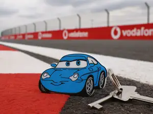 Sally keychain, Cars
