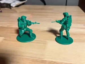 Modern War Little Toy Soldier Crouching