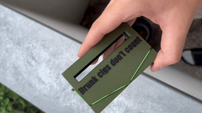 Cigarette sliding case with text