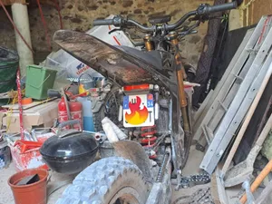 Support de plaque pour moto Arctic Leopard