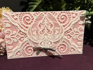 Enveloppe Dame de Cœur sur tulle