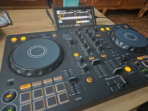 Pioneer DDJ-FLX4 "Standalone" Mod Phone Mount