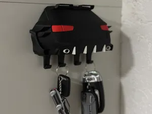 Ultamtiver Kombi Schlüsselhalter Keychain