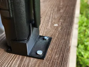 QRZ-1/TYT TH-UV88 stand with screws