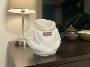 Supreme Hoodie Pen Holder - Hypebeast Desk
