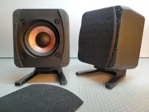 speaker enclosure 2.5 inch
