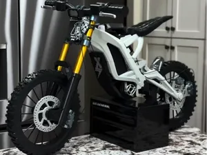 1:2 Surron Light Bee | LBX (Electric Dirt Bike)