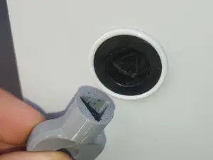 Triangle Cabinet Key 13 mm