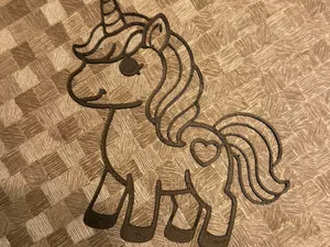 Unicorno su maglietta