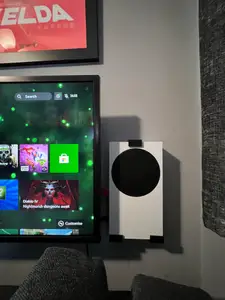 Xbox Series S Wall Mount