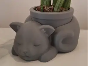Sleeping Cat Plant Pot