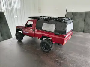 MN82 Toyota Landcruiser Laderaumhaube + Dachträger