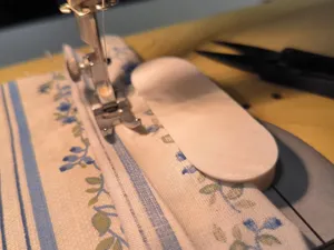 Sewing machine MAGNETIC guide