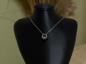 NECKLACE STAND (HOLDER)