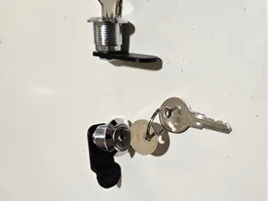 Cam Lock Latch 8x8mm - Straight & Offset