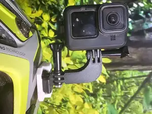 Universal helmet side mount for action cams