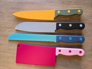 Cosplay & costume kitchen knives - no AMS