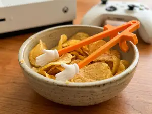 NEW Finger Chopsticks for Gamer Snack with Hands