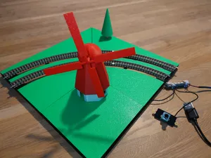 Motorized windmill - N scale