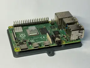 Raspberry Pi 4 / 5 Mounting Plate