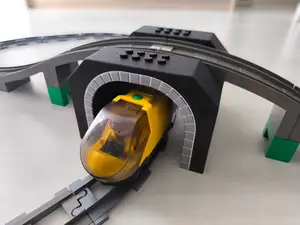 Tunnel Duplo Train